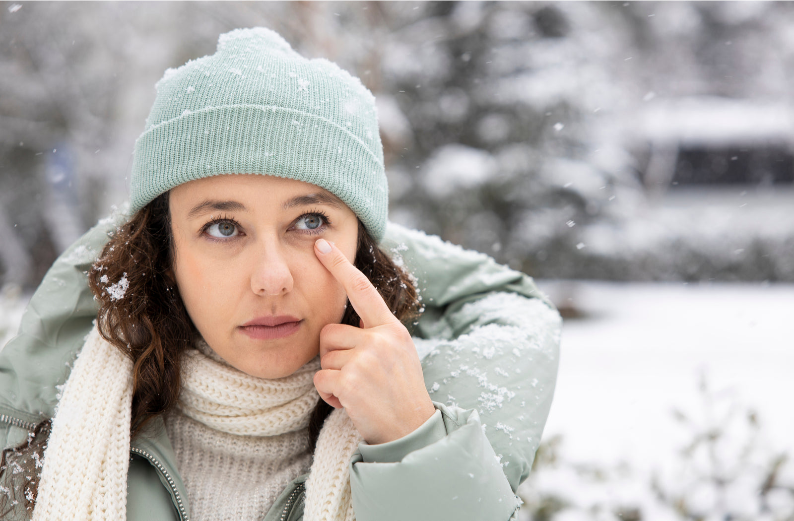 Why Do My Eyes Water in Cold Weather? | Lakeland Eye Care Why Do My Eyes Water in Cold Weather? | Lakeland Eye Care
